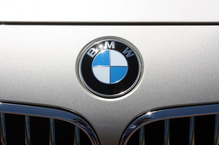  BMW 6-Series Convertible 2012 года  (фото 42 из 52)